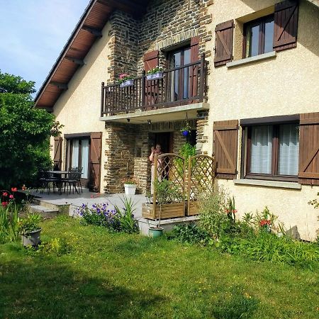 Les Ecureuils Bed and Breakfast Revin  Exteriör bild