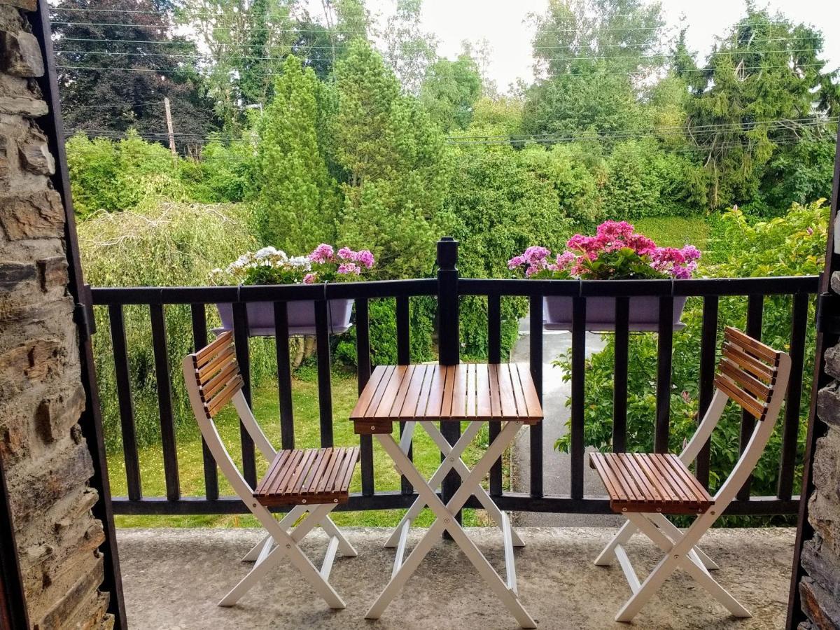 Les Ecureuils Bed and Breakfast Revin  Exteriör bild