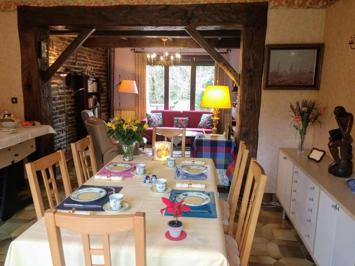 Les Ecureuils Bed and Breakfast Revin  Exteriör bild